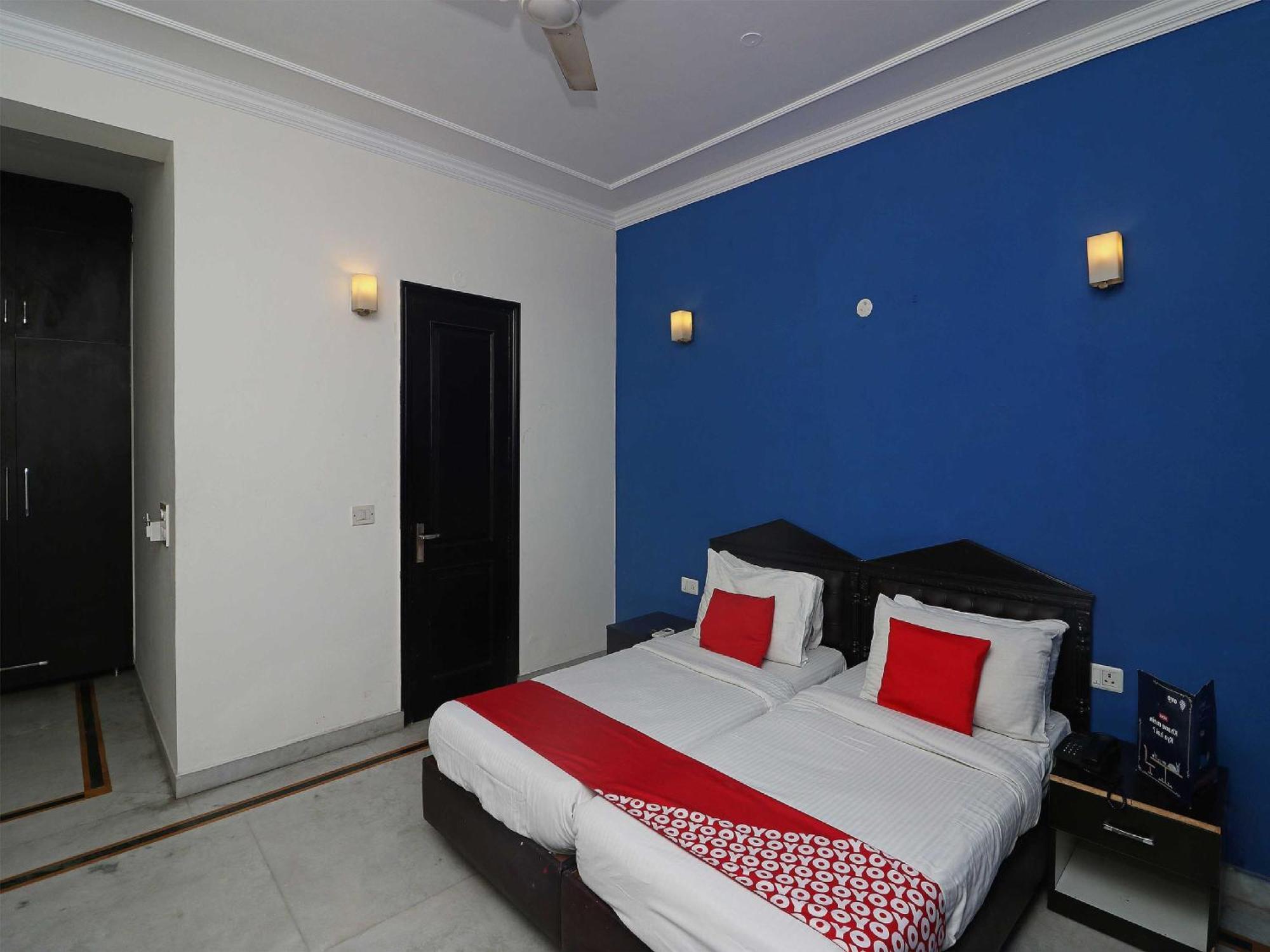 Hotel O Golden Cafe Chennai Bagian luar foto